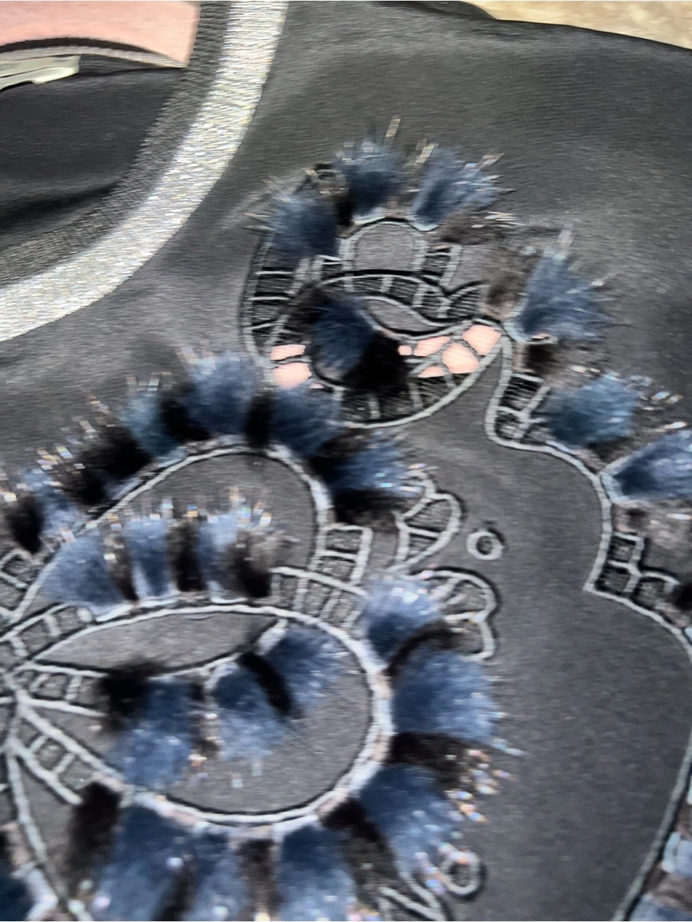 Fendi Black Crewneck lighweight with Embellished teal fur Appliqué - Picture 2 of 7